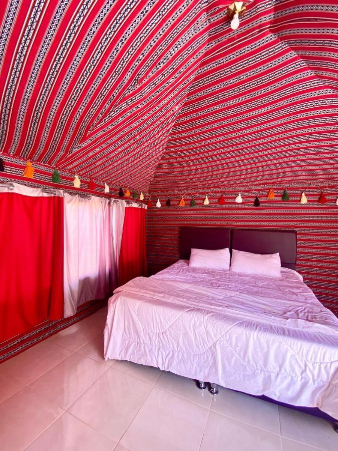 Wadi Rum Silk Road Camp Eksteriør billede